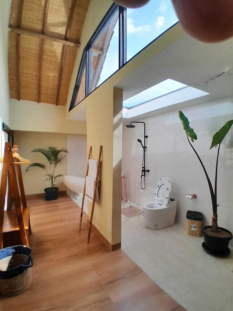 Kembang Menoreh Villa