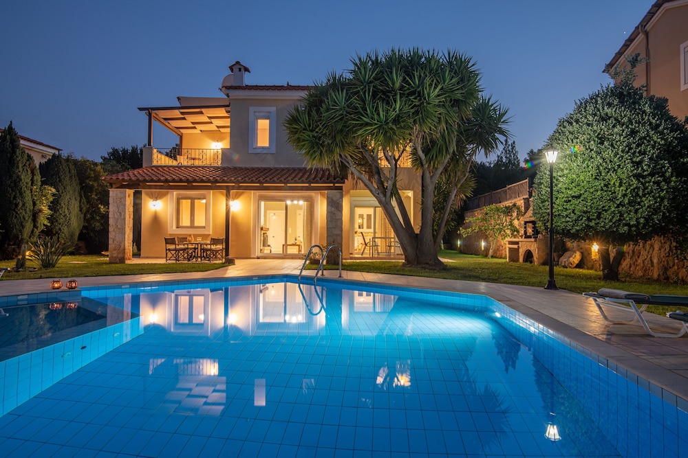 Gerani Villas