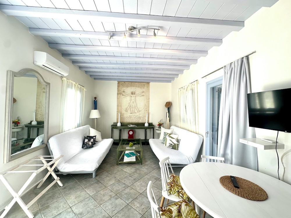 Mimoza Collection suites