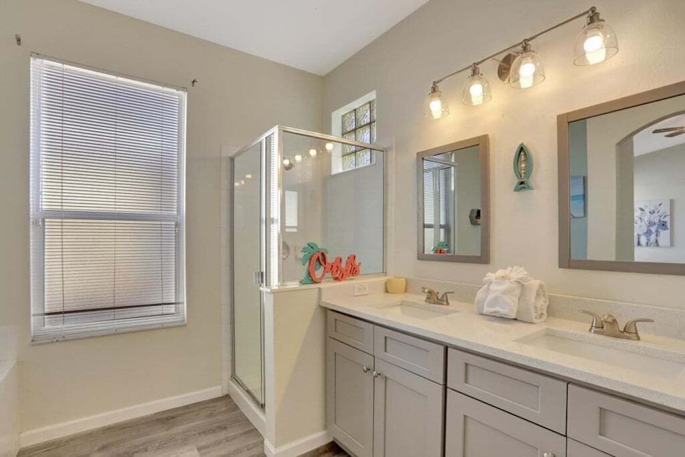 Luxury Windsor Palms Villa W/ Pool Near Disney! 4 Bedroom Villa