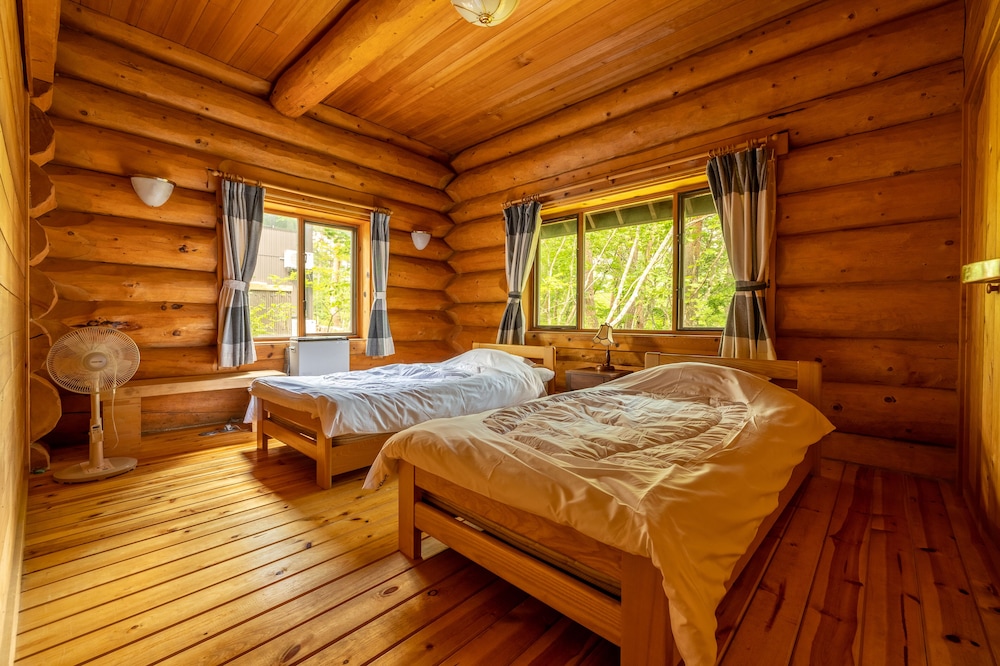 Reposer Hakuba