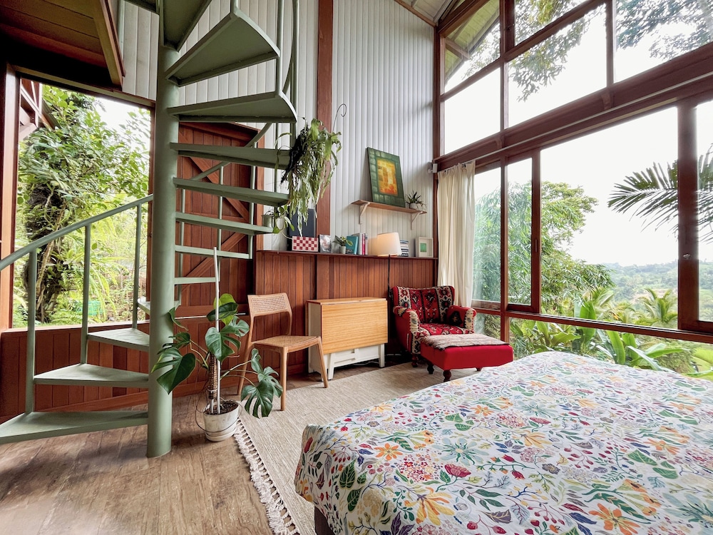 Hilltop Retreat Beneath Mt. Batukaru