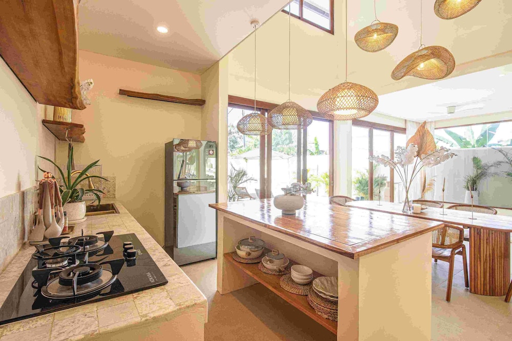 Luxury 4BR Villa With Private Pool in Canggu
