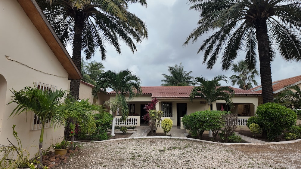 Ocean Walk Guesthouse