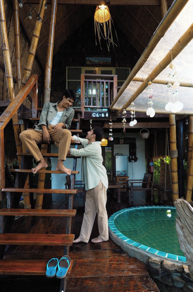 Photo 47