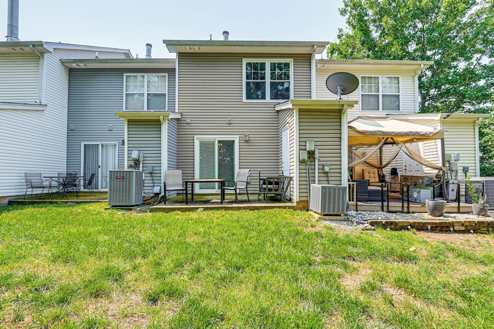 13 Mi to Dtwn: Nashville Gem Near Golf & Fishing