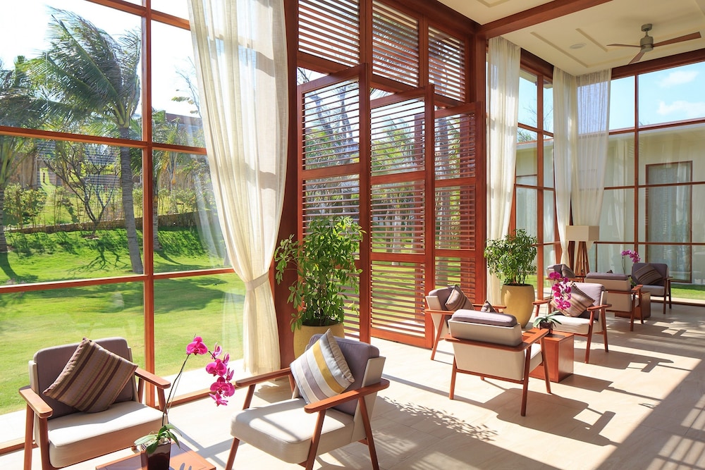 Fusion Resort Cam Ranh