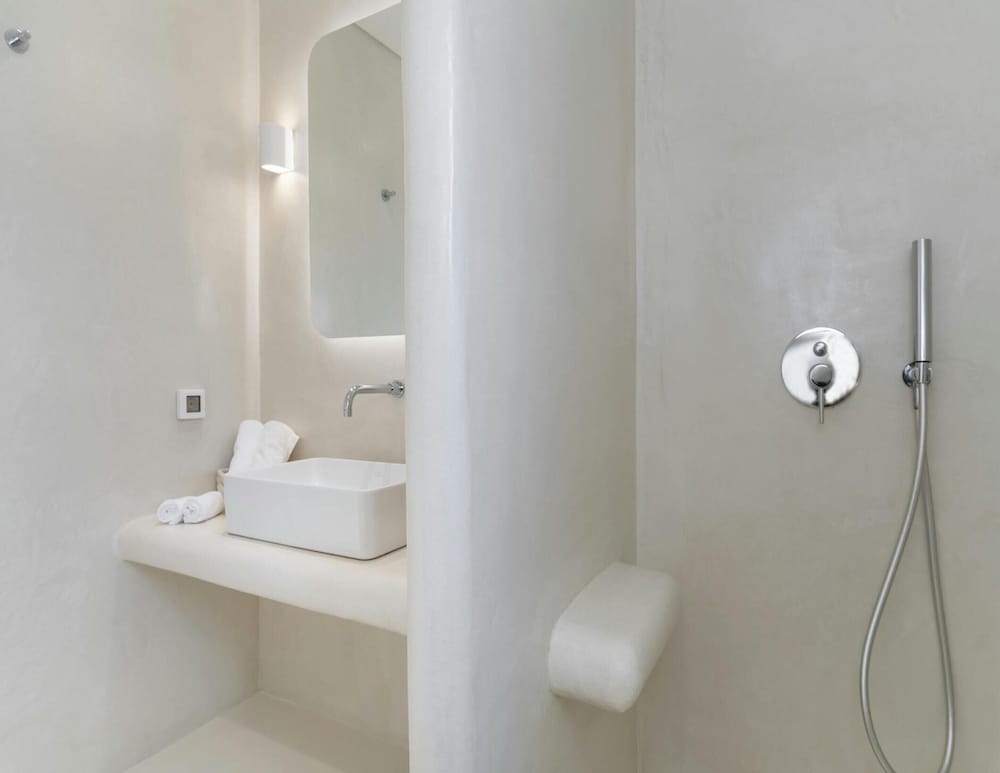 Pristine Villa With Swimming Pool
