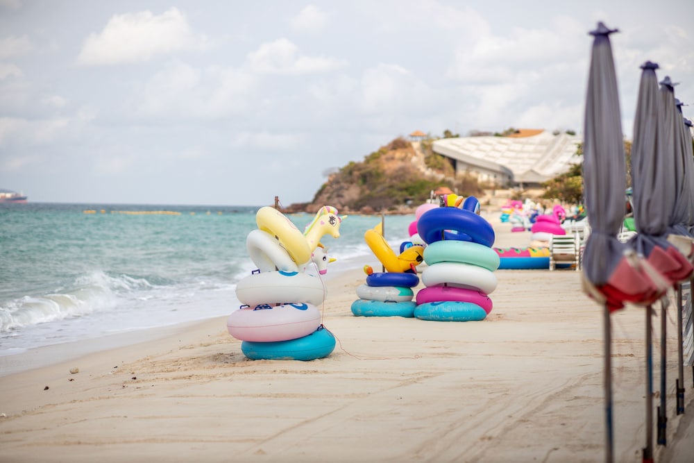 Xanadu Beach Resort