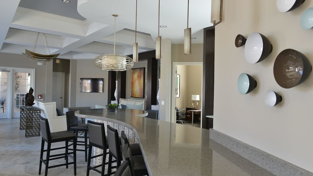 NEW DEC 2018! Solterra 6bd/4ba Pool Home #6st452 - Image 2