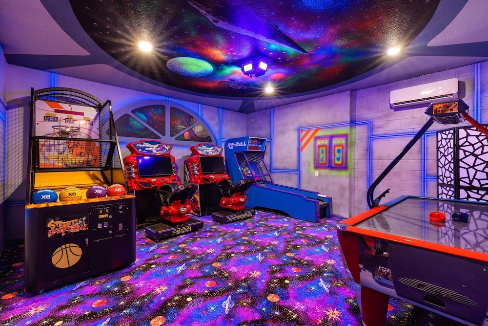 Flamingo Grove Resort Home With Pool Game Room Free On-site Water Park