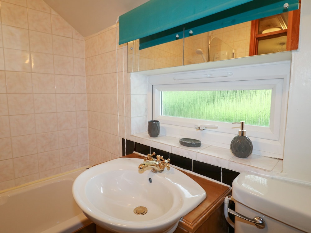 Cloud View Cottage