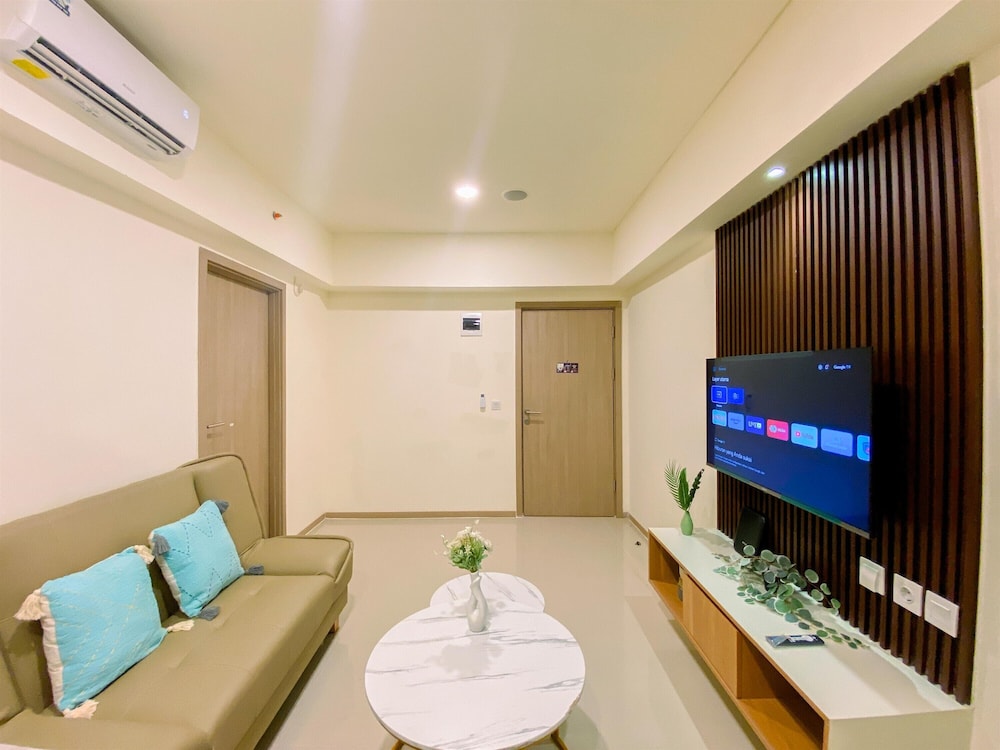 Simply And Homey 1Br With Extra Room At Meikarta Apartment