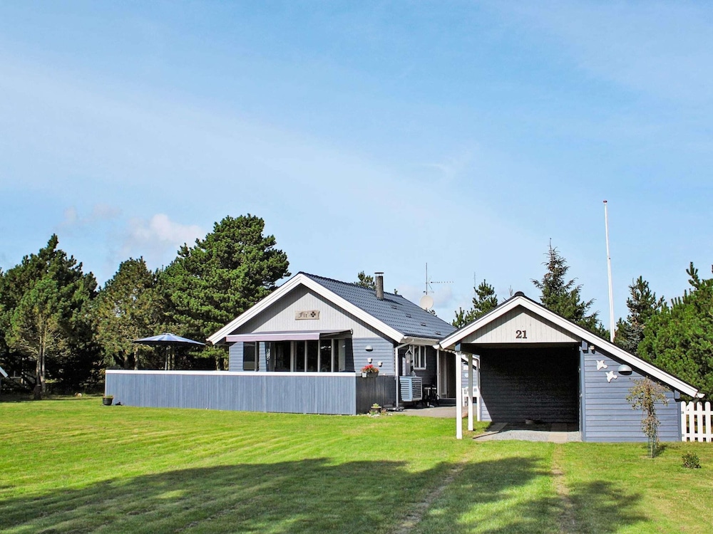 4 Person Holiday Home in Blavand