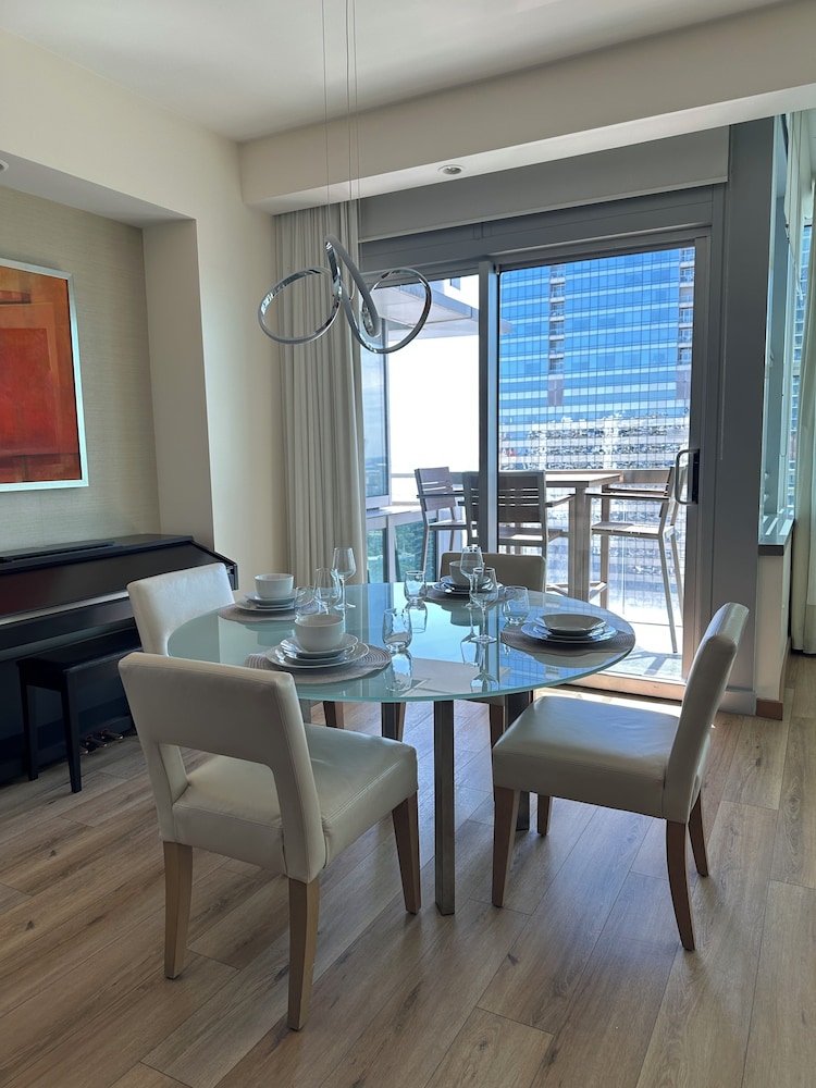 Brickell Sea View 2BR Free Parking by Palermo Home