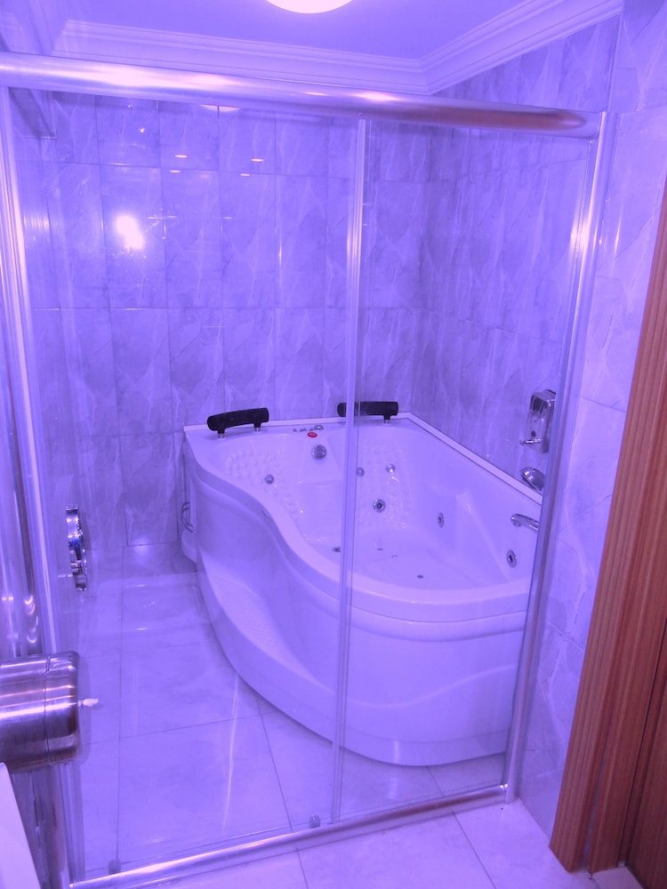 Artura Süit - Image 14