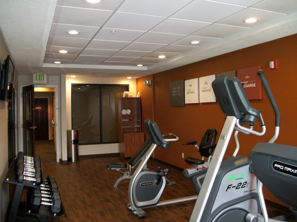 Dover Vacations - Comfort Suites Dover - Property Image 9