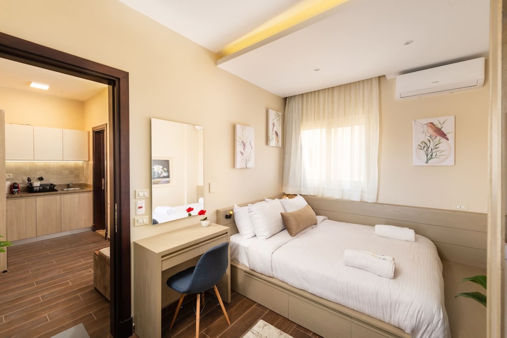 Xuru Stays I The Serene Suite A Rooftop Studio @ New Cairo