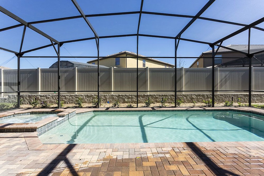 Windsor At Westside #4 - 8 Bed 6 Baths Villa - Image 2