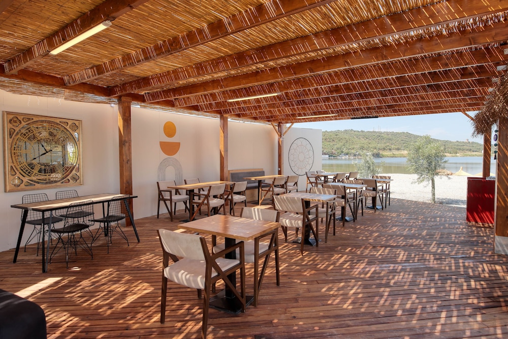 Parna Hotel - Image 57