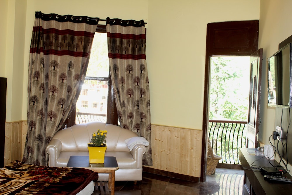 Hotel Sun and Wind view 5