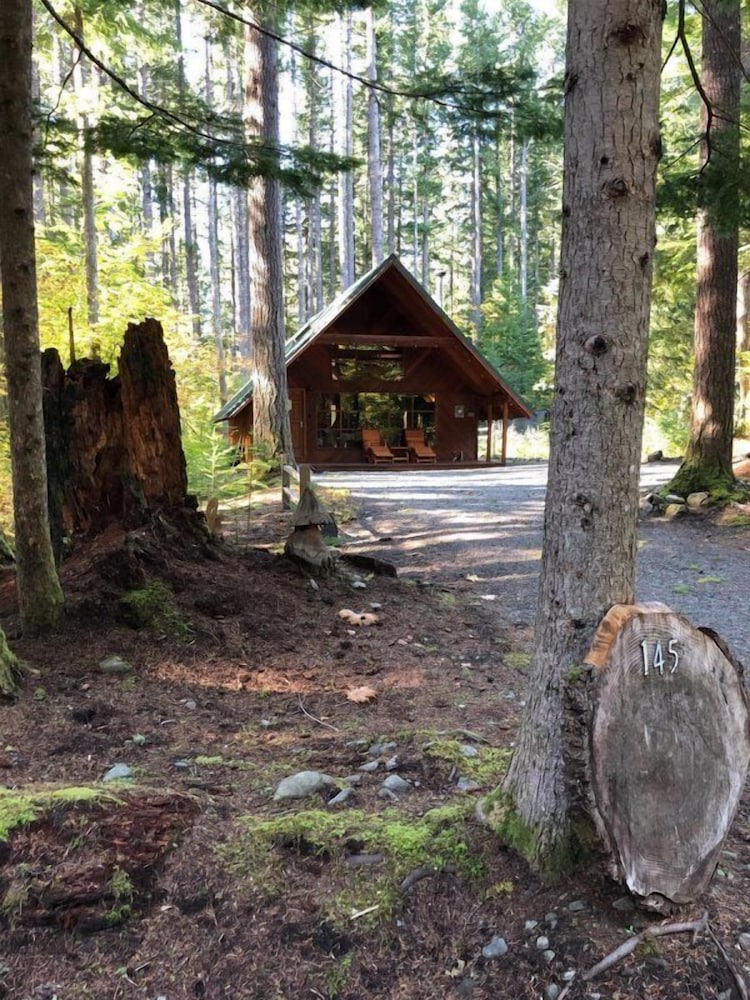 Elk Drop Inn view 5