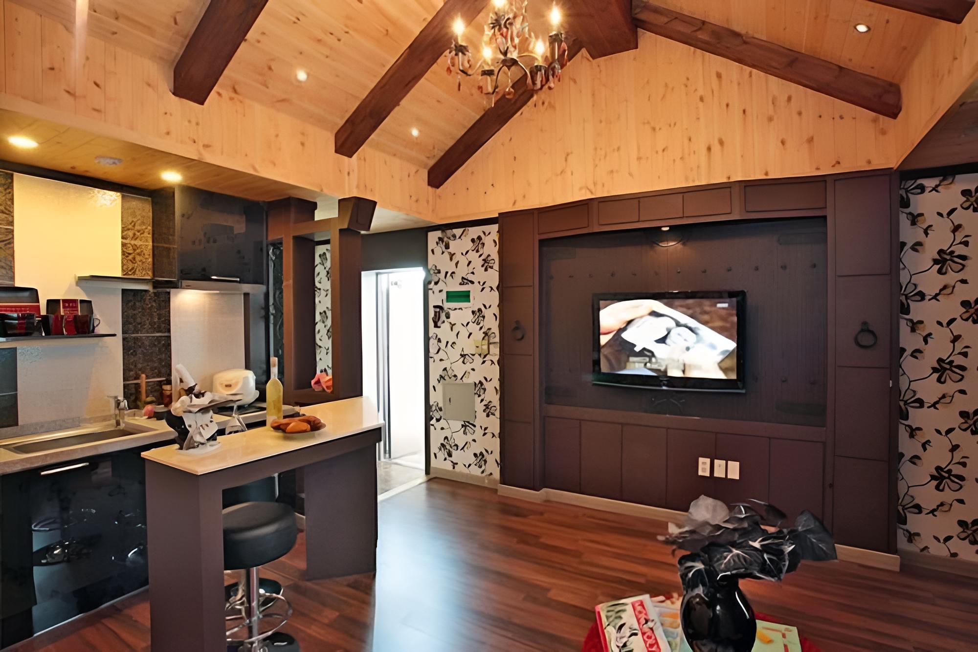 Taean Golden Wave Pension