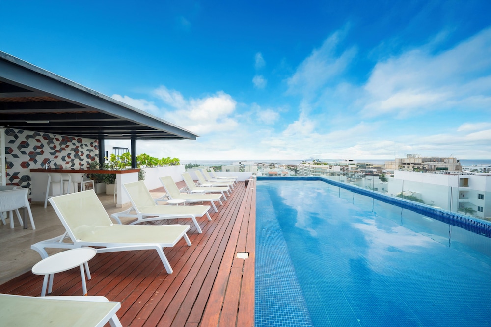 1 Bedroom Pool & Gym - Piedra Azul 605