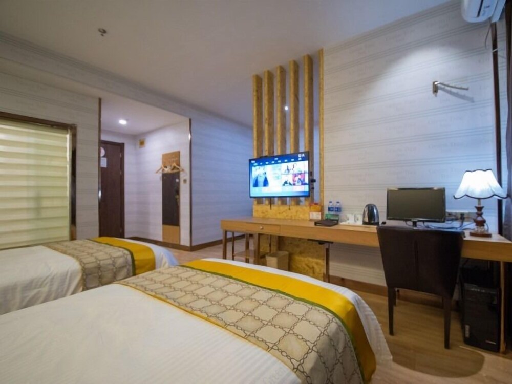 GreenTree Inn Nantong Chongchuan District Middle Changjiang Road Express Hotel