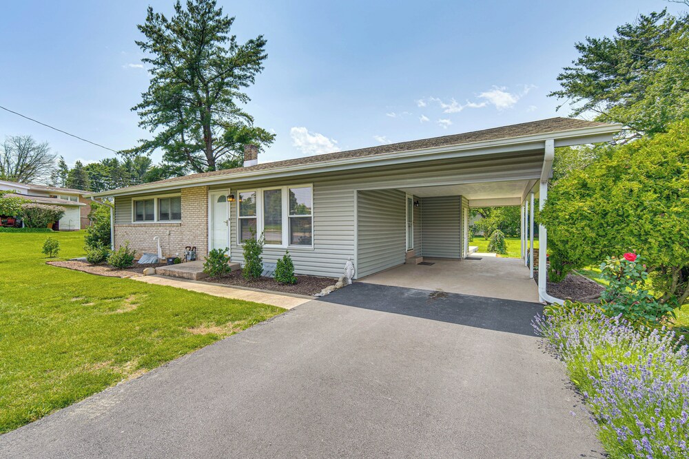 Near Dtwn Harrisburg: Stylish Home w/ Patio & Yard