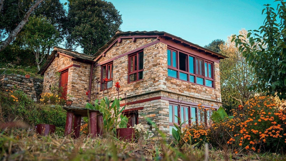 Itmenaan Estate