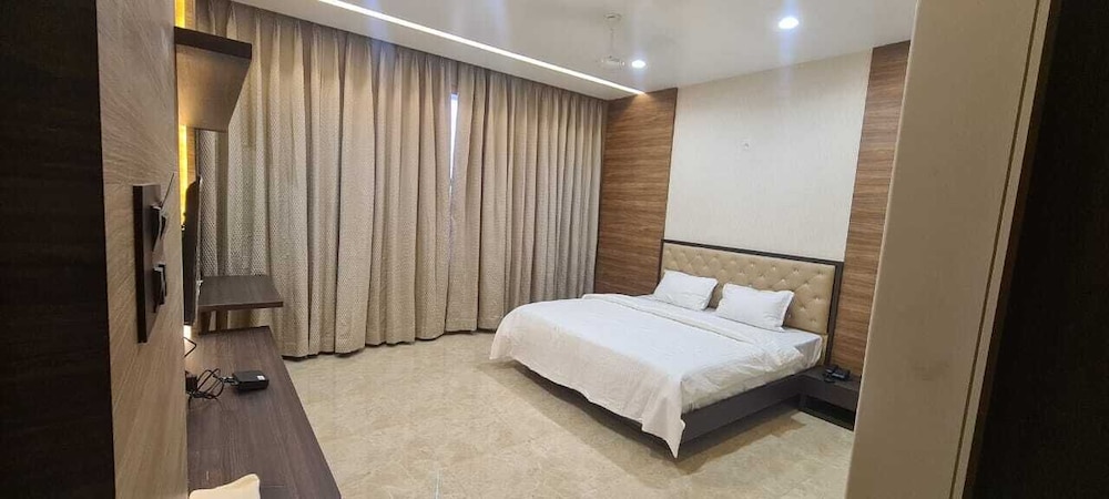 Hotel Sachin Executive view 3