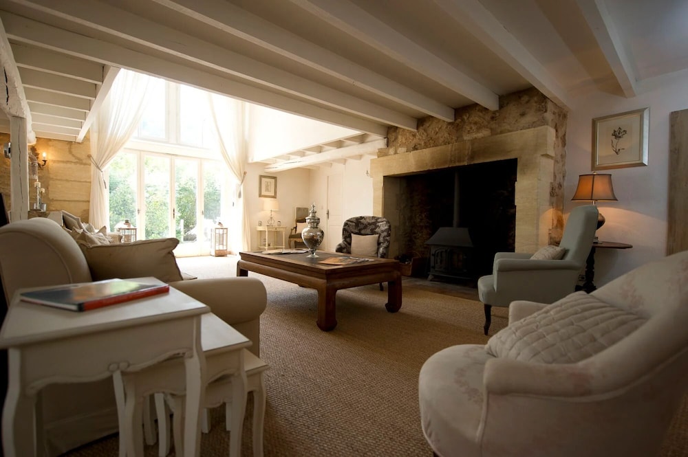 Chateau Forge du Roy view 2