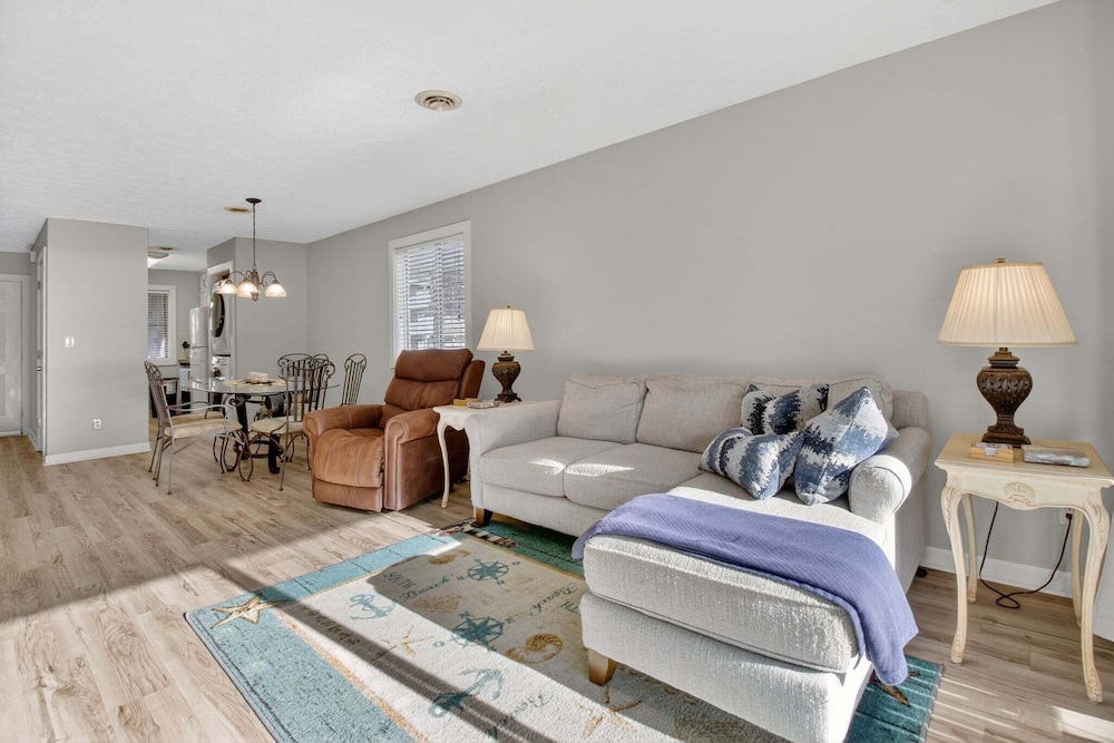 Ocean View Condominium 2 Bedroom Condo
