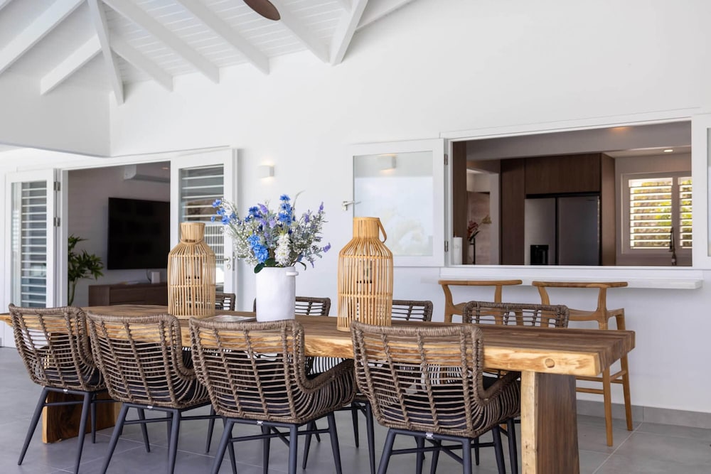 270 Ocean Views From Private Pool Sun Terrace