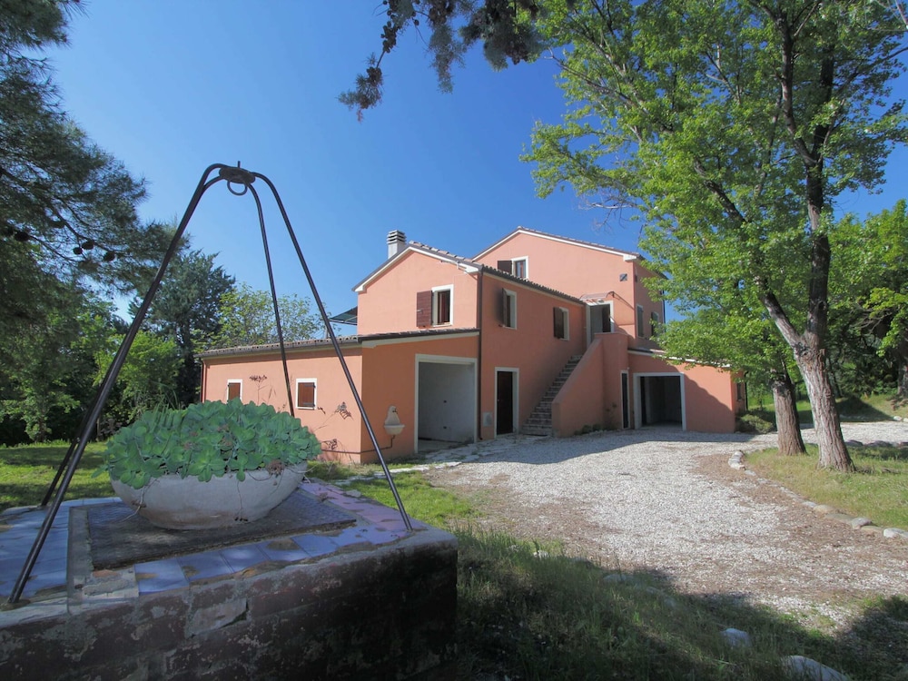 Holiday Home in Cossignano With Pool view 4