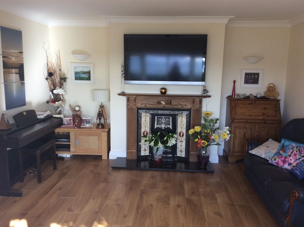 Edencrest Bed & Breakfast