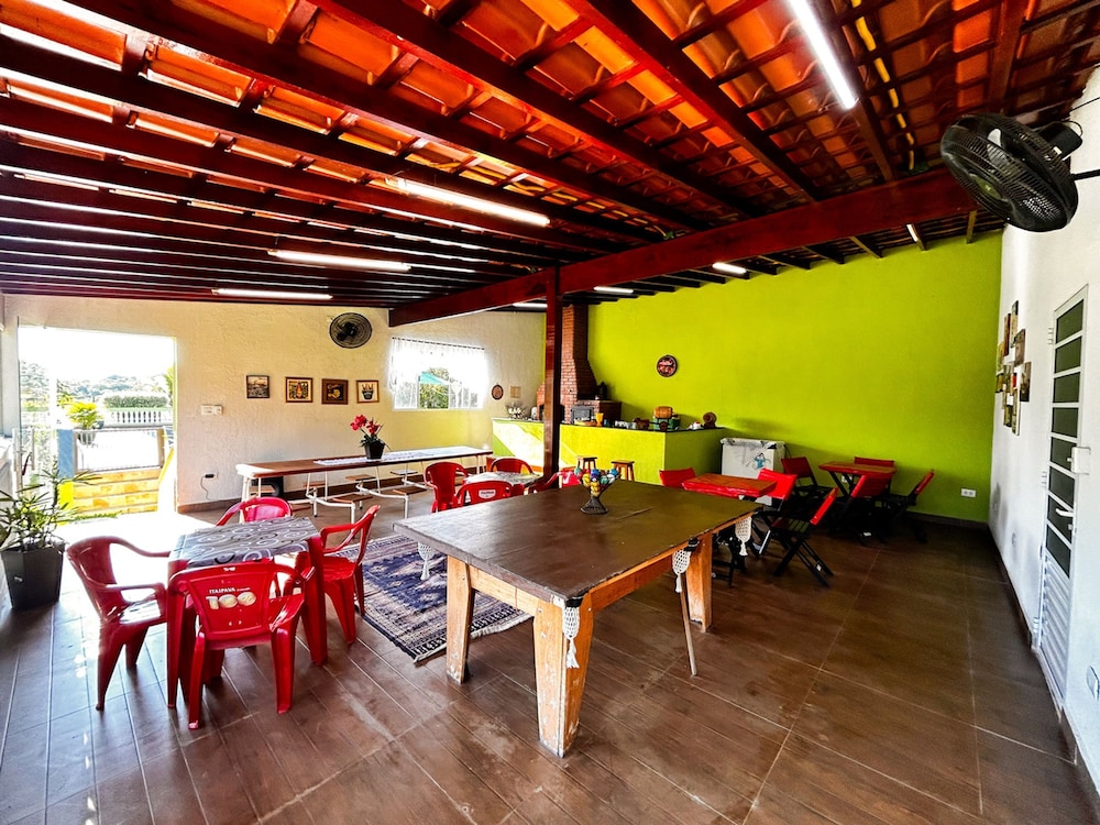 Ch Cara Iracema com Lazer Completo e Wi-fi
