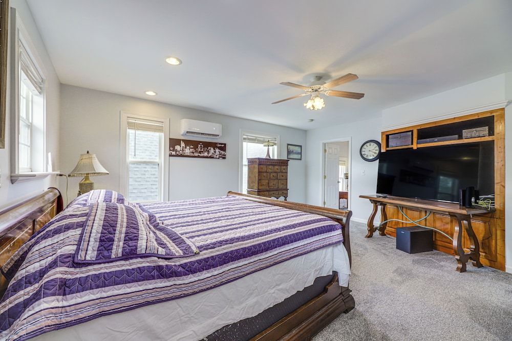 3 Mi to Cincinnati: Covington Home w/ Patio! view 5