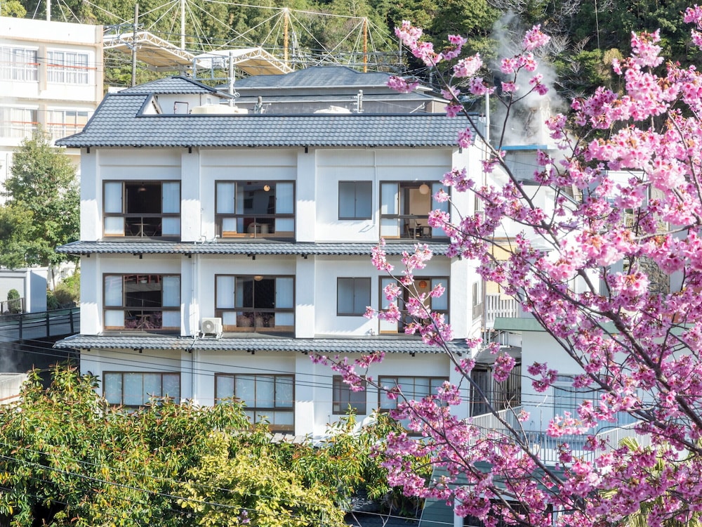 Izuatagawa Onsen Miharuya