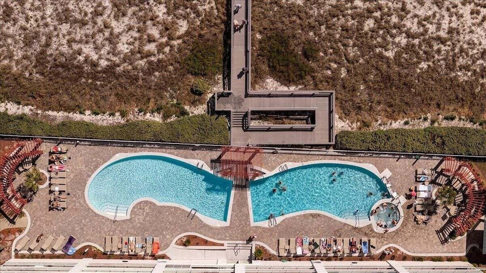Sea Glass 2 Bedroom Condo