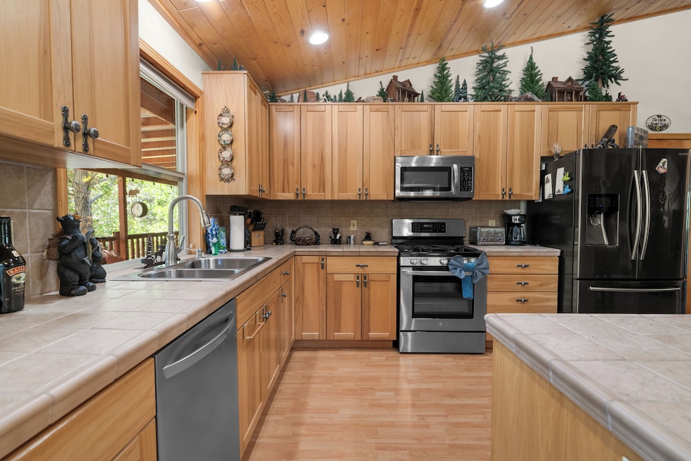 Sugarbear Cabin