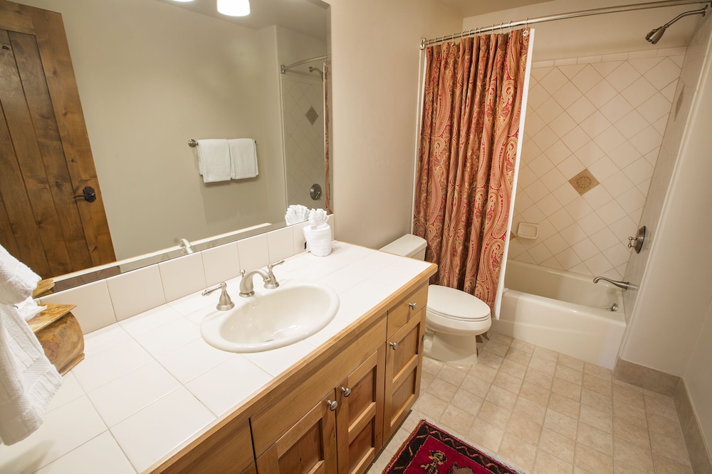 WestWall Lodge - Property Image 114