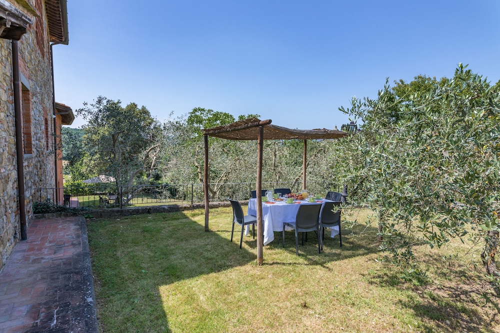 Tenuta La Pieve Casale Presciano