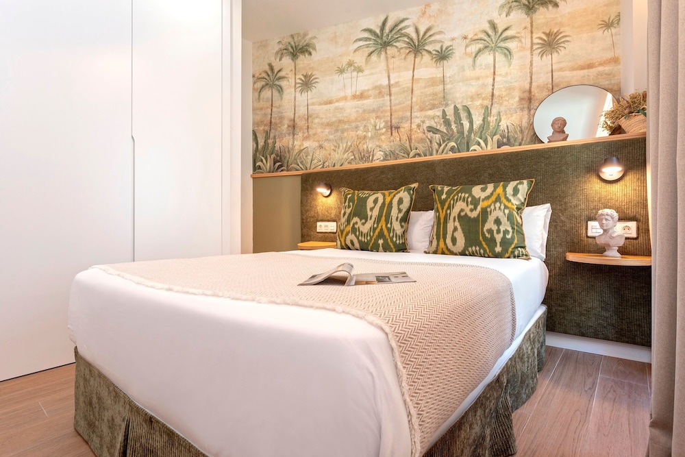 Apartment With Pool in Seville Gamazo Terrace II