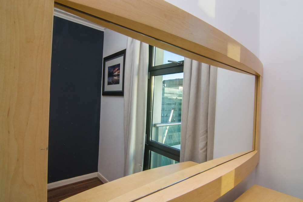 Canary Wharf - Corporate River View Apartments