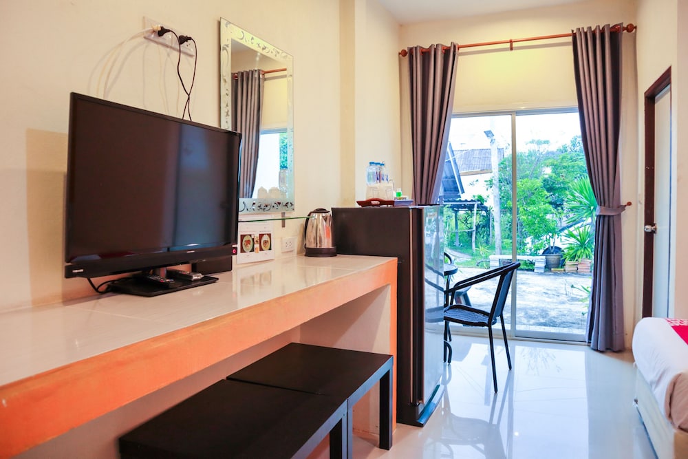 OYO 902 Life​ &​ Love​ Resort​