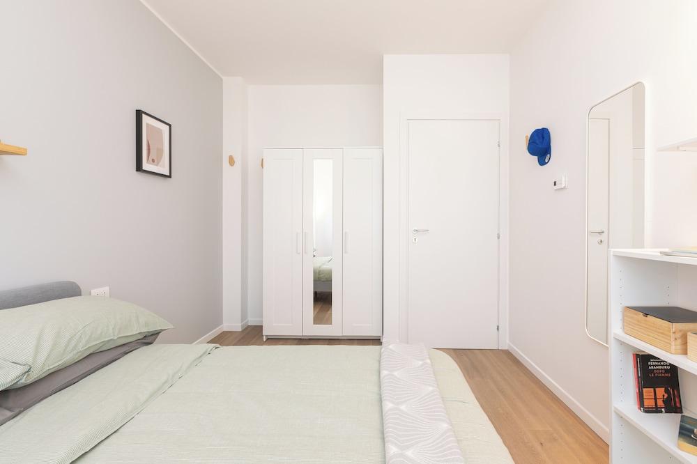 JOIVY Contemporary Apartments