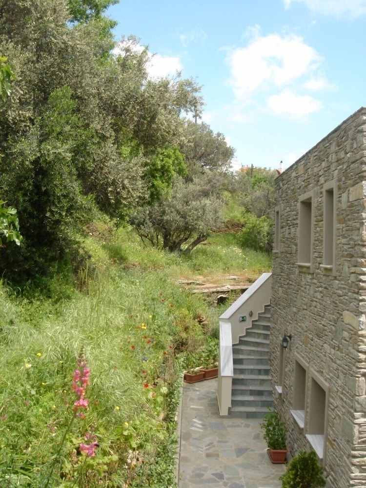 Rastoni Apartments