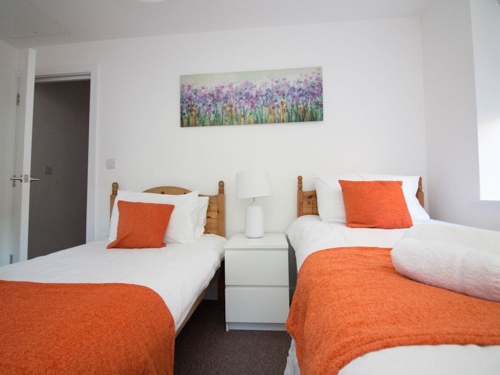 Beddoe Apartments